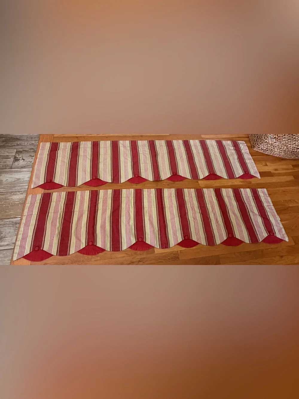 Waverly Capulet Striped Scalloped Valances 76” Red Green Lined Set of 2